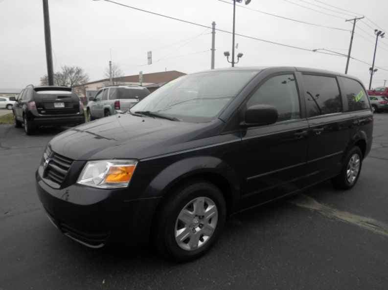 Used Minivans in Elkhart